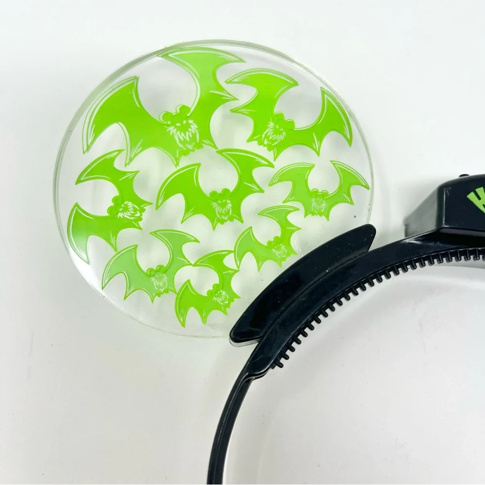 Disney World Parks Halloween Mickey Mouse Ears Green Bats Light Up at Night